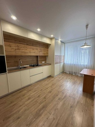 Продаж 1,5 кімнатної квартири в районі Озерна - фото 1