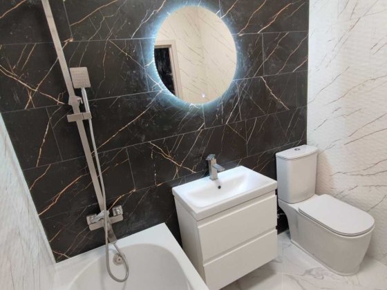 Двох кімнатна, терміново, вид на озеро, ремонт, терміново, Виставка Хмельницкий