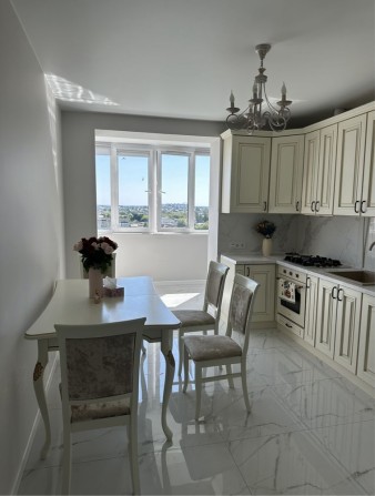 Продам власну 1 кімнатну квартиру 55м2 Меблі частково - фото 1