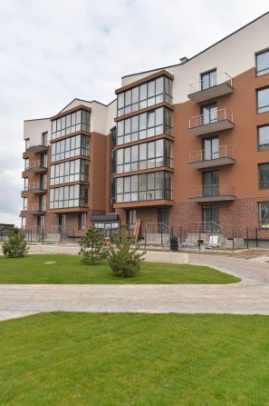 Продаж 3к квартири 73м.кв у с. Струмівка - фото 1