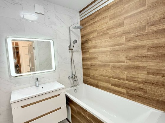 1к дизайнерської квартири у мікрорайоні Озерна. Хмельницкий