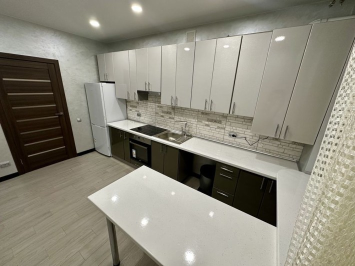 1 к квартира з ремонтом - фото 1