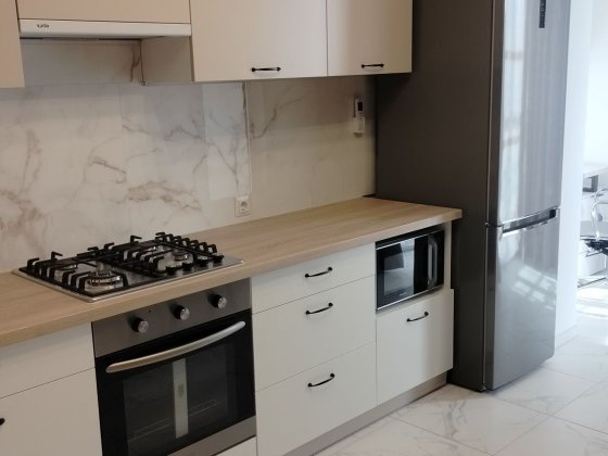 Продам свою квартиру в ЖК Днепровская Брама 2,  этаж 8, 49.1 кв Слобожанське