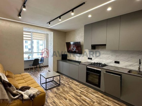 Продам 3-х кімн, ЖК Дніпровська Брама 2, 78 кв м, поверх 3/10 Слобожанське