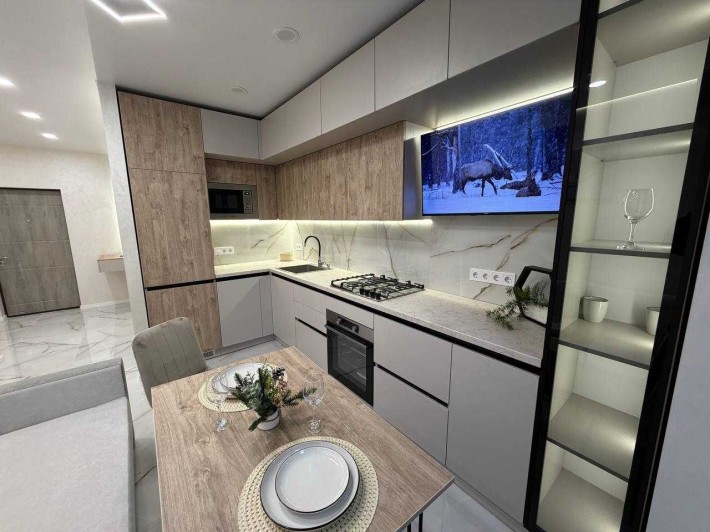 Продам ТОП 1  квартира Днепровская Брама 2 - фото 1