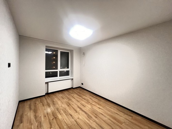 Прдам квартиру в ЖК Днепровская Брамма - фото 1