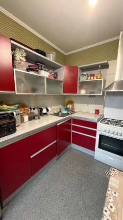 Продажа 3 комнатной квартиры - фото 1