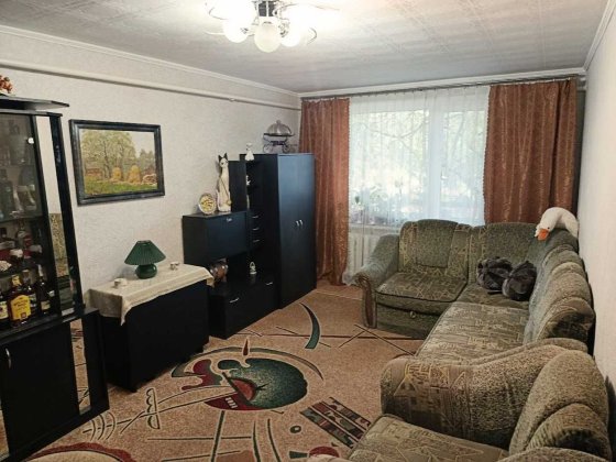 Продам 4кімн. квартиру в м. Верхньодніпровську