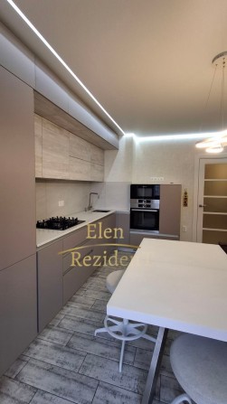 Продаж 2-х кімнатної квартири в ЖК Дніпровська Брама 1 - фото 1