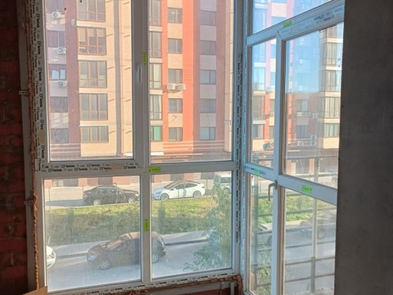 Продам 1 кімнатну квартиру в Ж.К. "Дніпровська Брама." Слобожанське