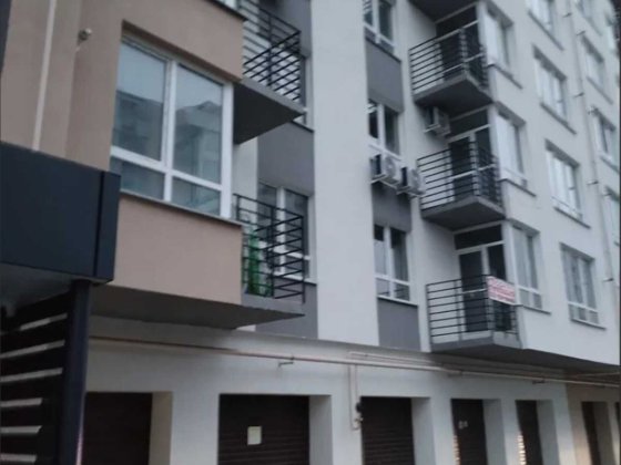 Продаж 2к квартири 76.2 кв. м на вул. Сімейна 3 ЖК Дніпровська Брама 2 Слобожанське