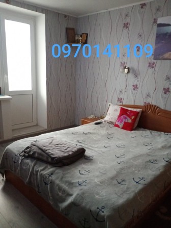 Велика 4-х кімнатна квартира за  доступною ціною! - фото 1