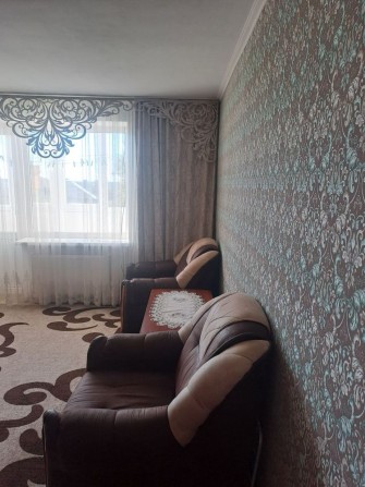 Продам квартиру та гараж із земельною ділянкою - фото 1