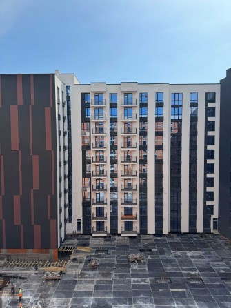 Продається 2 кім. квартира 2 поверх, 64 м2 в сучасному ЖК біля річки!! - фото 1