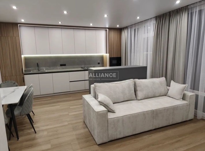 Двокімнатна квартира в Парковій алеї - фото 1