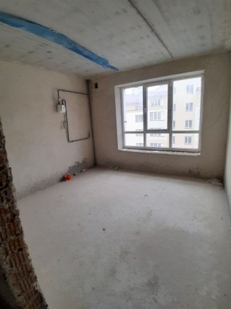 Продаж 2 кімнати сирець 65,8 - фото 1