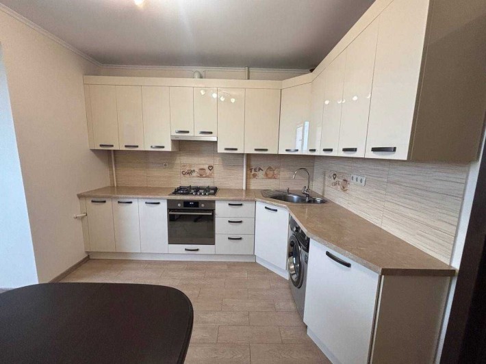 Продаж 1к квартири з ремонтом р-н Вовчинці - фото 1