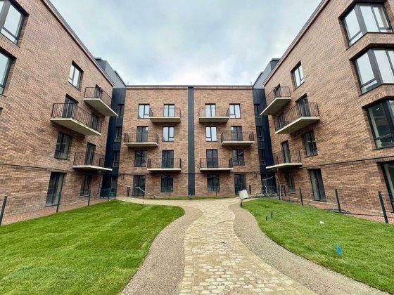 Продаж 2-кімнатної квартири у малоповерховому комлексі бізнес-класу Криховцы