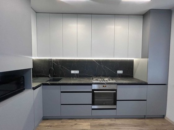 Продаж 2-кімнатної квартири з Євроремонтом ЖК Калинова Слобода Криховцы