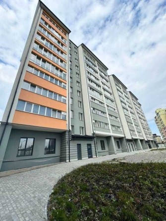 Продається 2 км квартира із краєвидом на річку та місто! - фото 1