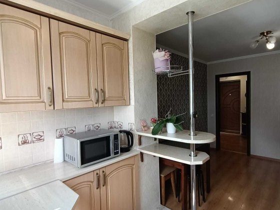 Продаю дворівневу /2 кім.квартиру Криховцы