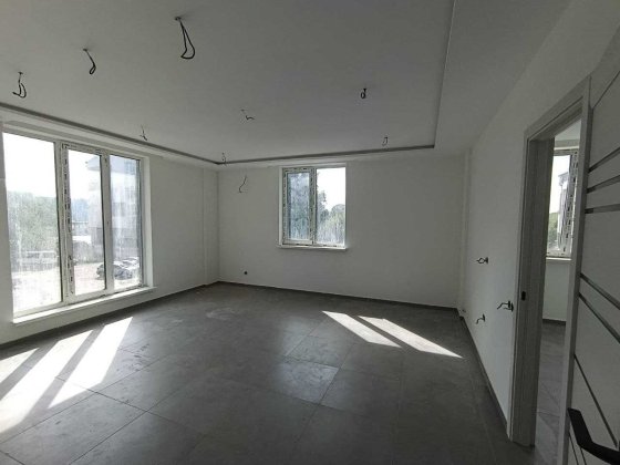 Терміновий продаж євродвушка с.  Гатнне Гатное