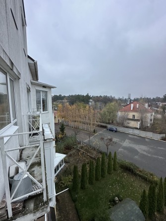 Видова дворівнева квартира з ремонтом - фото 1