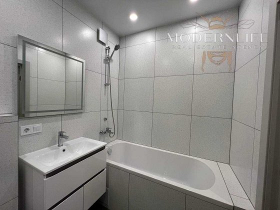 Продаж 1 кімнатної квартири ЖК Білий Шоколад Сіті Лейк Белогородка