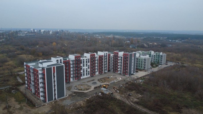 1-кімнатна квартира 38,6 м2 в Амстердам Клубний. Можна на ремонт - фото 1