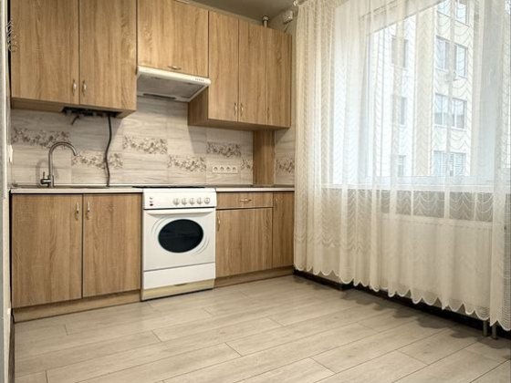 Продаж квартири 2й пов газ ЖК Молодіжне містечко Крюківщина Київ 5км Крюківщина