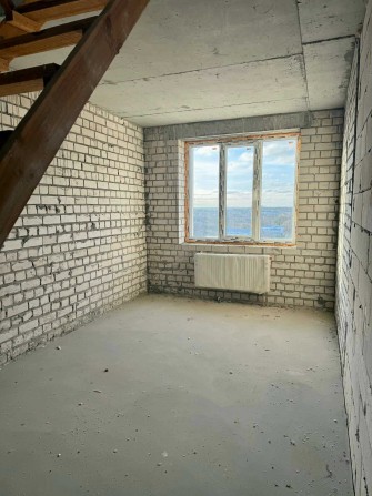 Чудова 2-рівнева 3-кім КВ 70кв.м. відВЛАСНИКА,дім зданий,з документами - фото 1