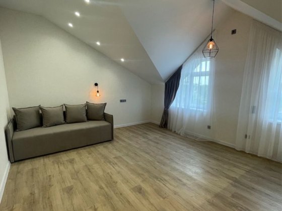 Студія з новим ремонтом Ворзель