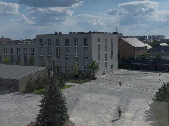 Продаж 2х-Рівнової к СТЕЛЯ 5м ( Камін + Сонячні батареї) Санвіль Парк Святопетрівське