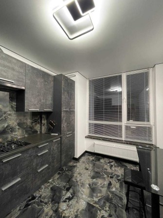 1к квартира з ремонтом, меблями та технікою/Підземний паркінг/Без %! - фото 1