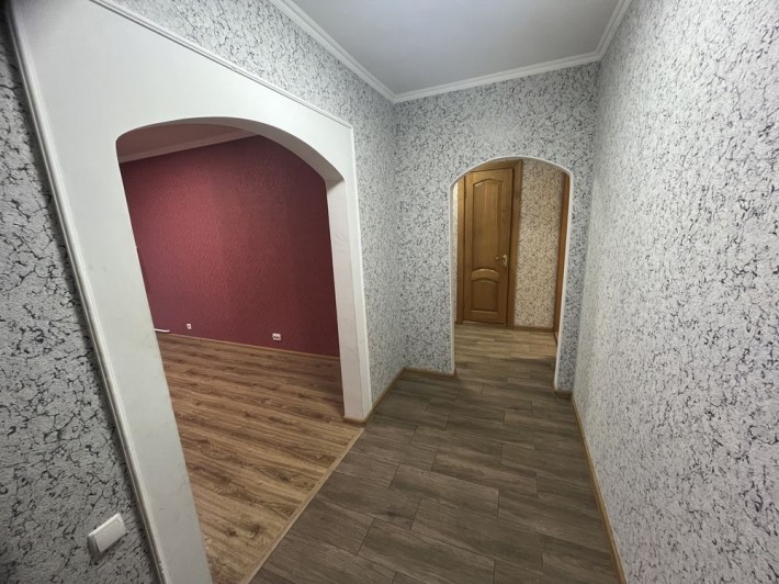 2-кімнатна квартира у розвиненому місті та 1,5 години до Києва - фото 1