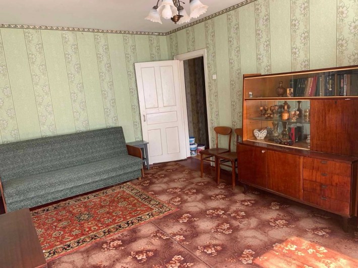 Продам 3 кімнатну квартиру, тепла, готова для проживання - фото 1