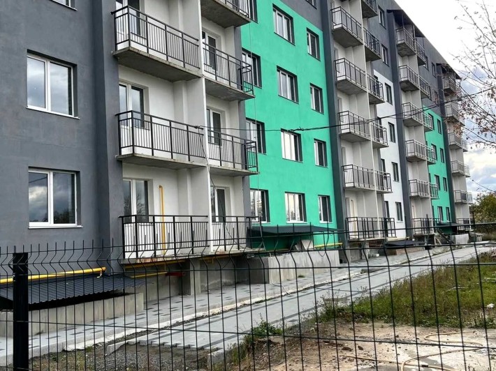 Продам 2к квартиру Вячеслава Чорновола, 23, смт. Макарів - фото 1