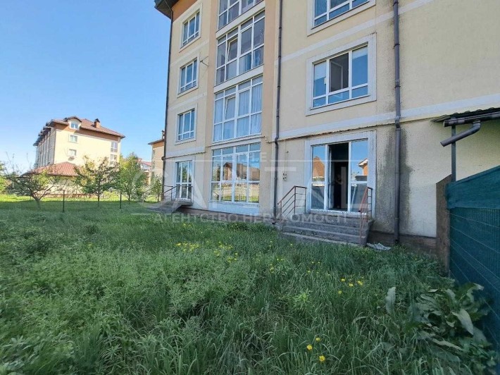 Продаж квартири з двориком Кантрі Хаус Гора Бориспільський - фото 1