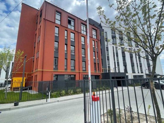 Продаж дворівнева 2к квартири у ЖК "Емоція" с.ХОТІВ Хотів