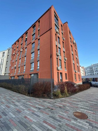 ЖК Емоція. Продаж 1к квартири з напів ремонтом! - фото 1