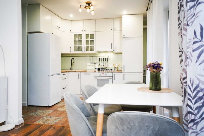 Продаж 1-кімн. квартири в сучасному ЖК Сонцтаун, с. Чайки - фото 1