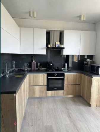 Продам 3-кімн. Чайки, вул.  Печерська 26, 78 м.кв - фото 1