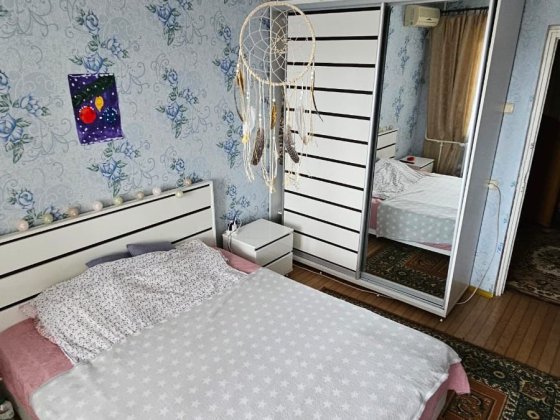 Продам квартиру 3 кімнати Долинская