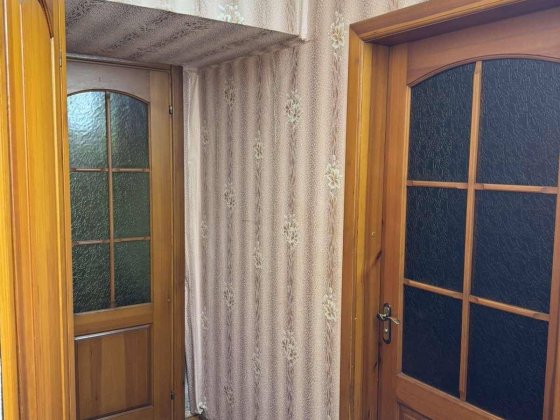 Продам 2х кімнатну з меблями та гараж в подарунок Созонівка