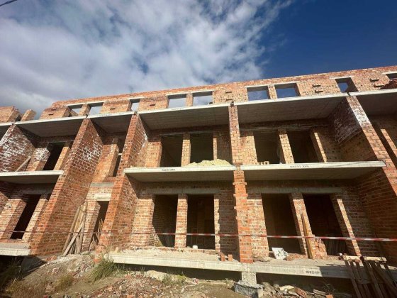 Продаж 2-ох рівневої квартири Наварійська новобудова 78м2 Солонка