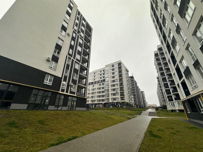 Продаж 2 км. квартири Трускавецька Континент 61 м2 - фото 1