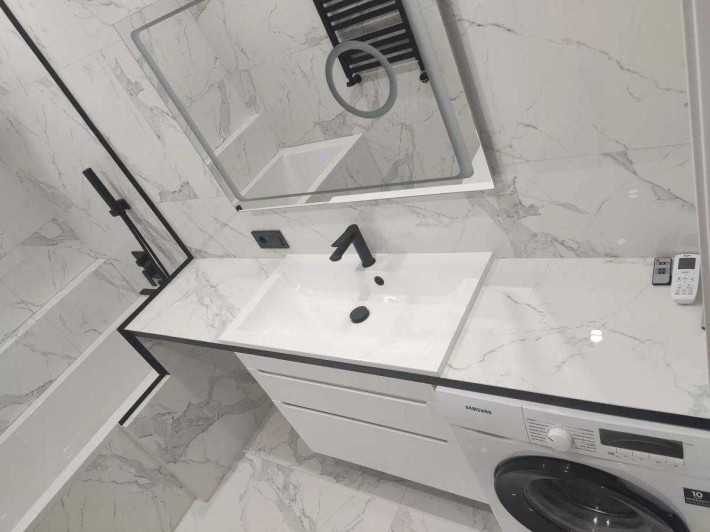 Продаж 2-к. квартири Євроремонт 53/34/19м² ЖК “Сусіди” 72900$ ТОРГ!!! - фото 1