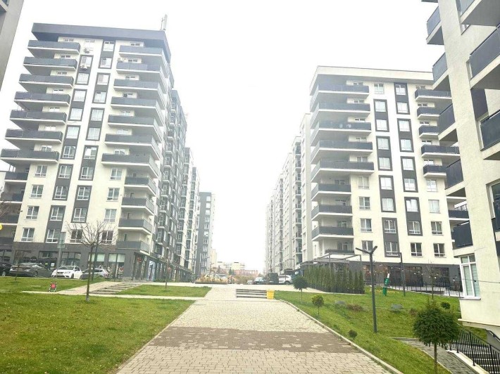 Продаж 3км. квартири Трускавецька новобудова 83м2 - фото 1