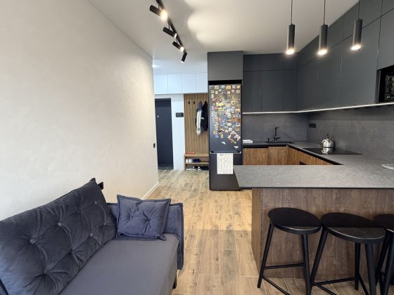 Продаж 2-кім. квартири в заселеній новобудові Грінвуд-2 Брюховичи