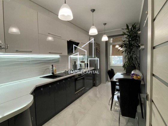 Продаж 2-к в Сихові (Зубра) | Євроремонт | Меблі та техніка Зубра